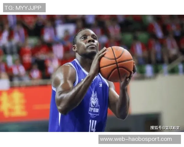 哈德森的传奇之旅探索他在篮球历史上的辉煌成就与影响力